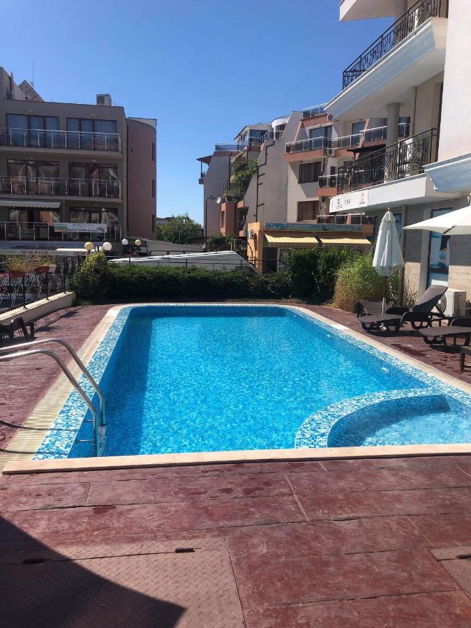 Вила Калабрия Sveti Vlas Dış mekan fotoğraf
